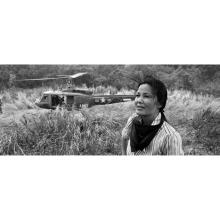 Vietnamese-American actress Kieu-Chinh on the set of John Irvin's Vietnam war film 'Hamburger Hill', where she is working as Vietnamese adviser, in the Philippine jungle south of Manila, 3rd November 1986. (Alex Bowie/Getty Images)